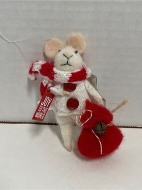 Primitives By Kathy Felt Mouse Ornament “Joy To The World” Sign, Scarf, Sweater